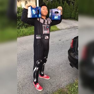 Meet your Posher, Aaron